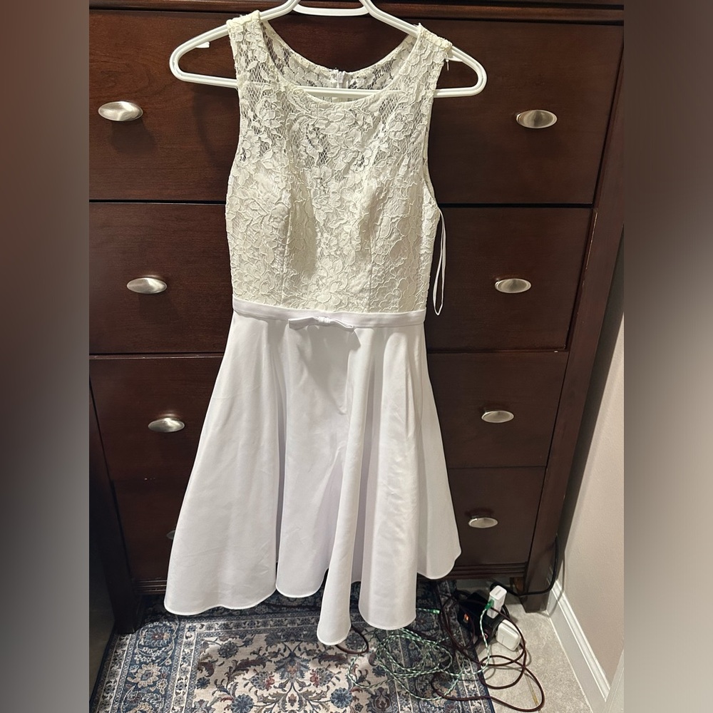 Elegant White Lace Dress